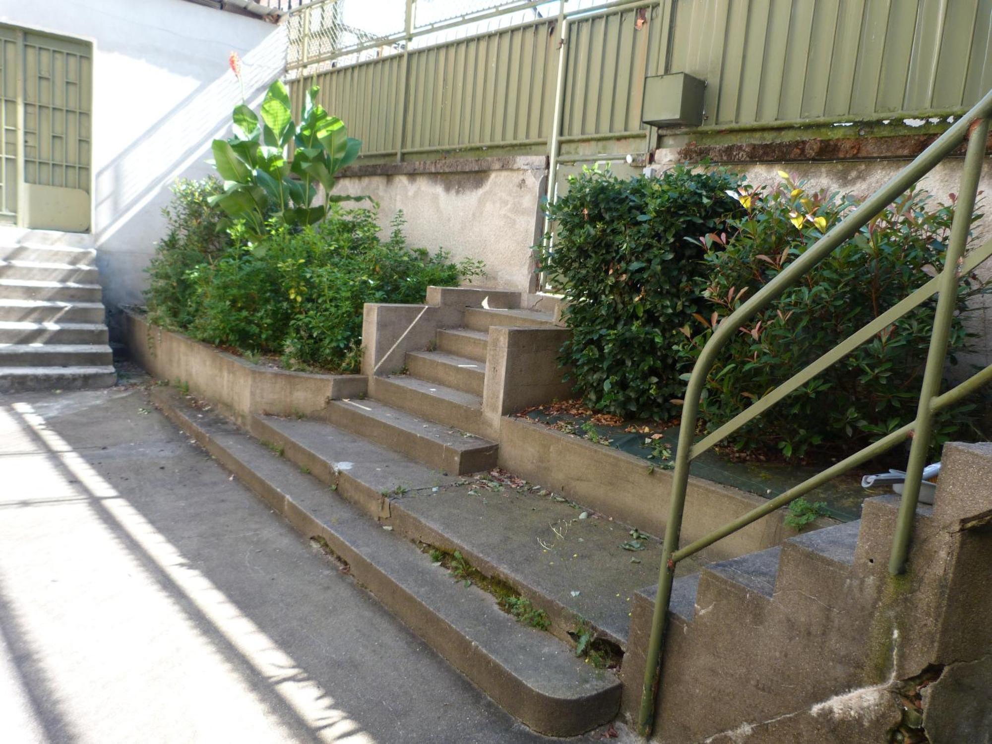 T.2 - Parking -gratuit Appartement Vierzon